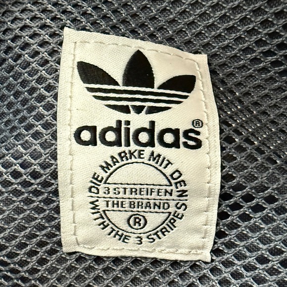 Adidas Originals Utility Waist Bag Gray Multi Pocket Crossbody Fanny Pac - Picture 3 of 10